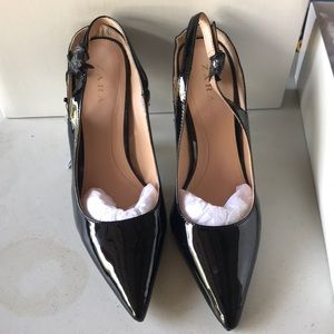 Black Zara pointy heels